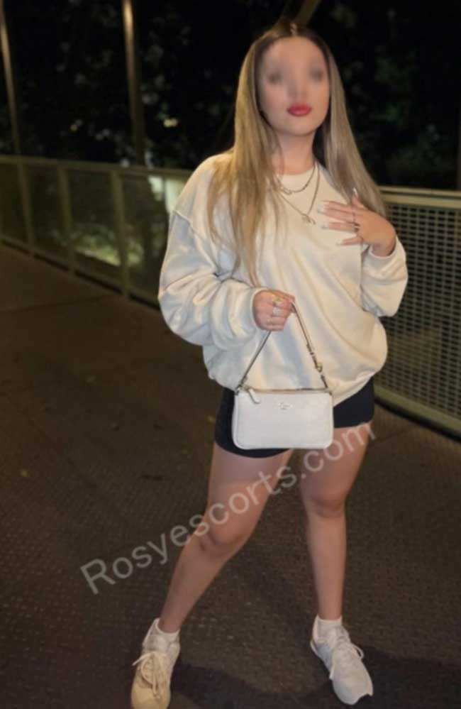 Independent Agra Escorts